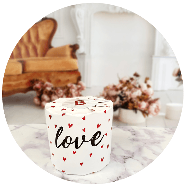 Love Wrapped Candle
